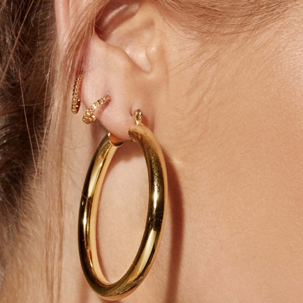 Luv Aj Best Seller Amalfi Tube Hoop Earrings in Gold NWT - Picture 3 of 6